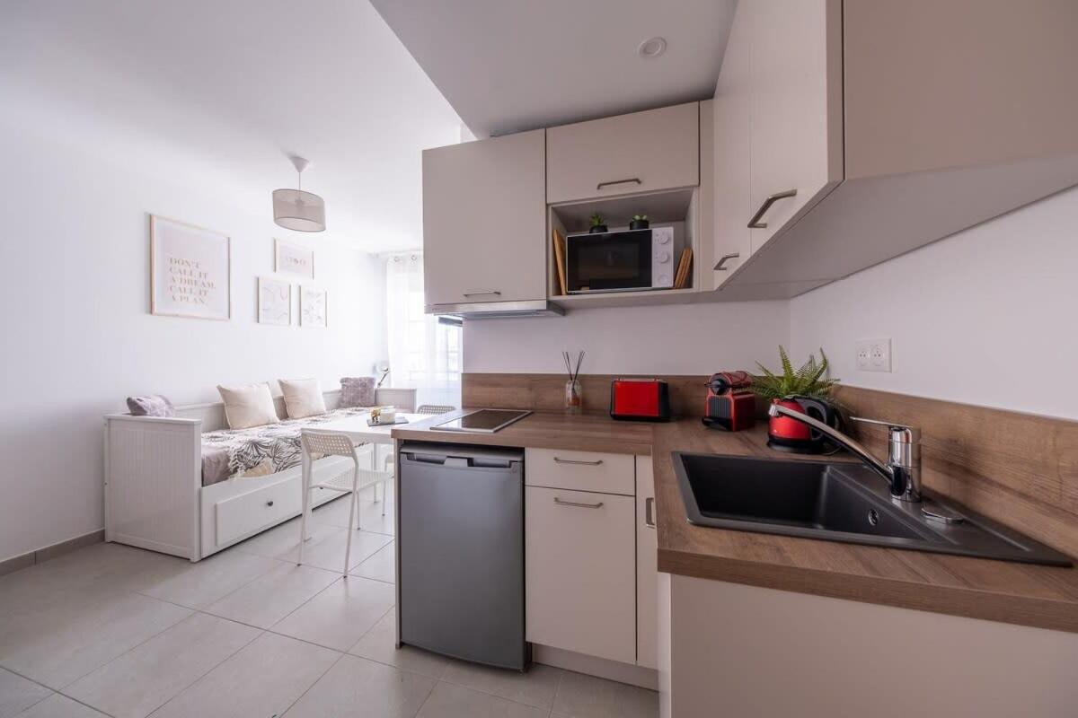 S5 Disney Studio Appartement Cosy Serris Buitenkant foto